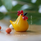 Lot de figurines miniatures artisanales en verre – Coqs dodus (lot de 2)