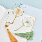 Marque-page fleur en métal – Marque-pages brodés à pompons inspirés des éventails | Cadeau idéal pour les amoureux des livres