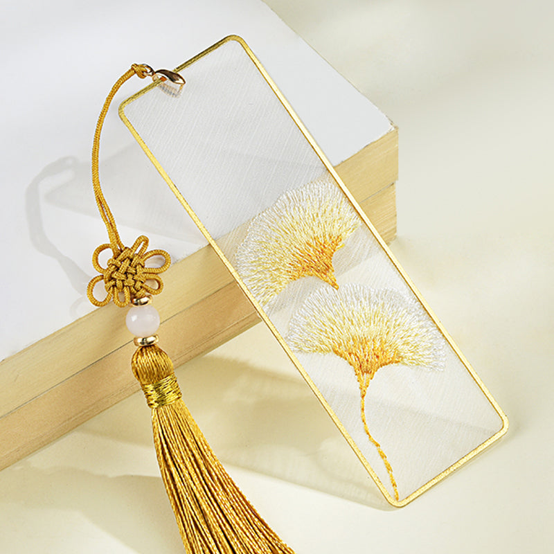 Niedliches Lesezeichen mit Metallblumen – Bestickte Lesezeichen mit Quaste im Fan-Stil | Das perfekte Geschenk für Buchliebhaber