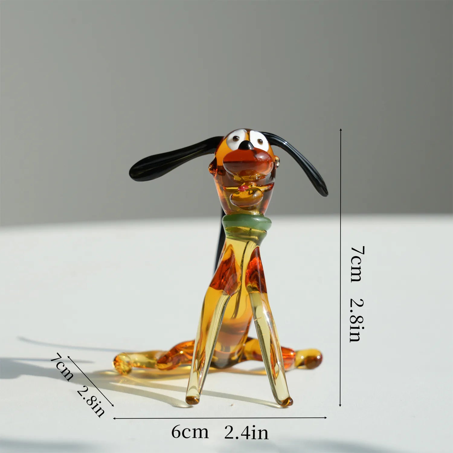 Mini figurine de chien en verre – Chiot en verre artisanal fait main, petit cadeau mignon pour la décoration de bureau