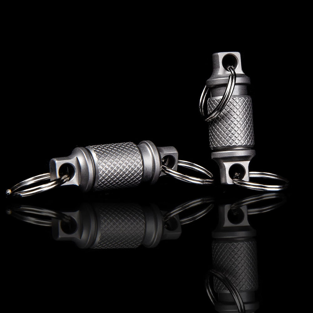 Quick Release Rotatable Mini Titanium Keychain