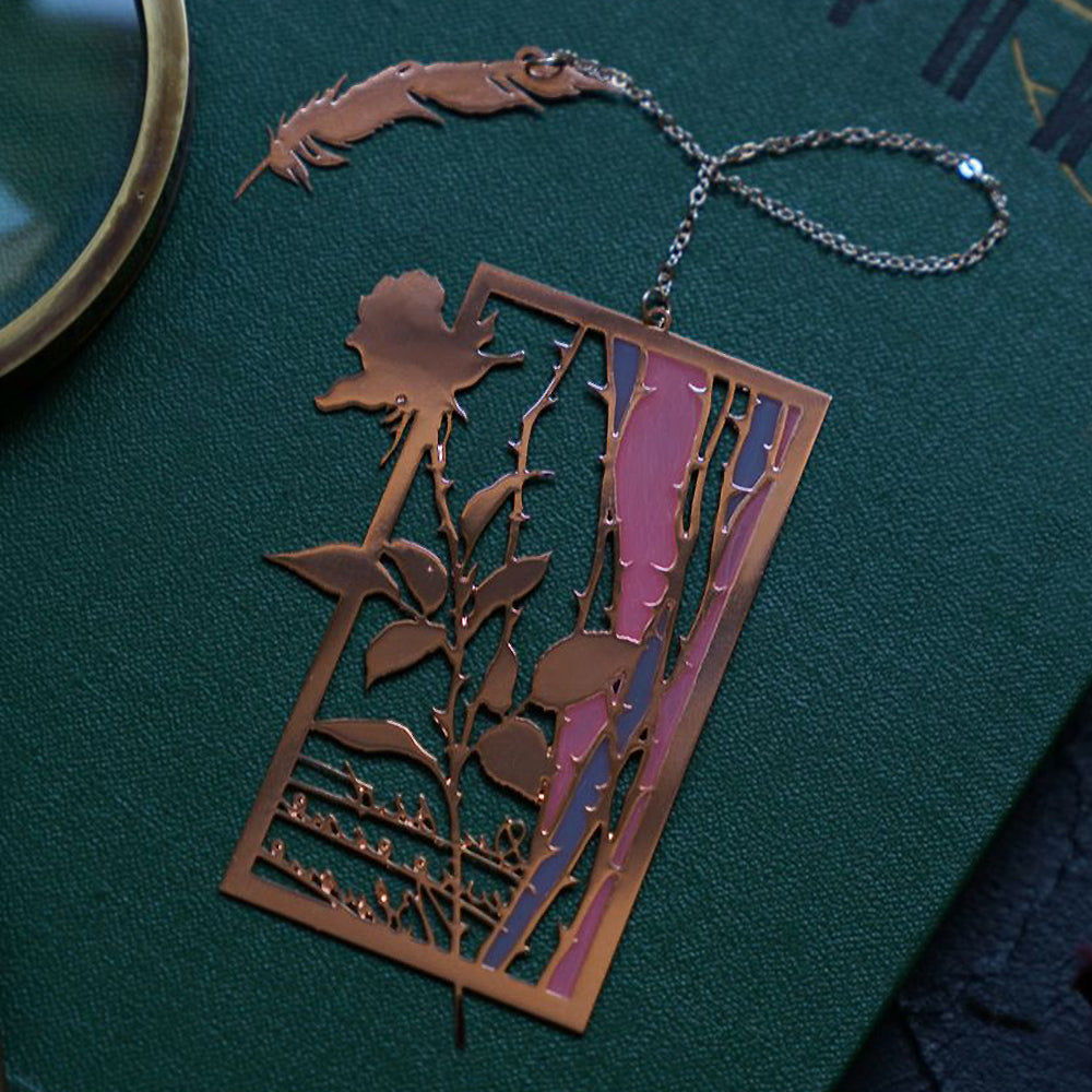 Romantisches Lesezeichen aus Metall in Rosé – Literarisches Geschenk für Buchliebhaber und Jubiläen