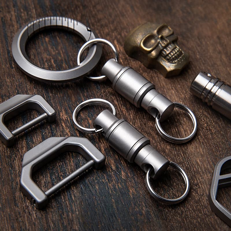 Titanium Keychain connector Quick Release – Donum ideas