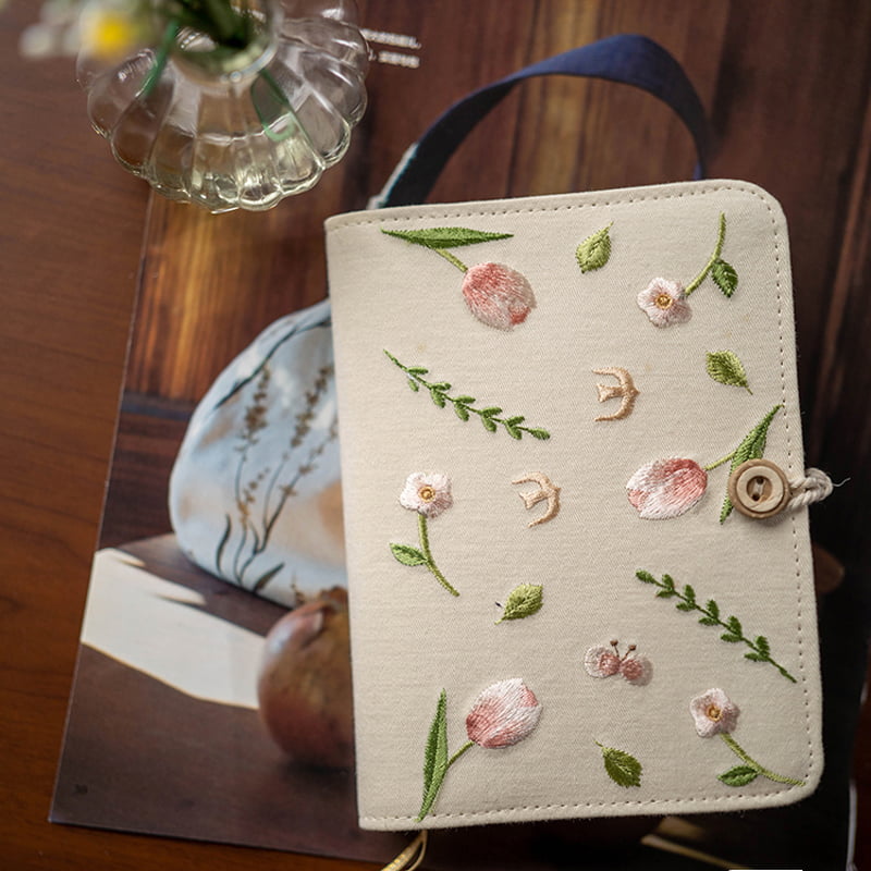 Carnet en tissu, journal brodé rétro | Couverture tulipe, feuilles mobiles et reliure à fil | Journal en tissu vintage