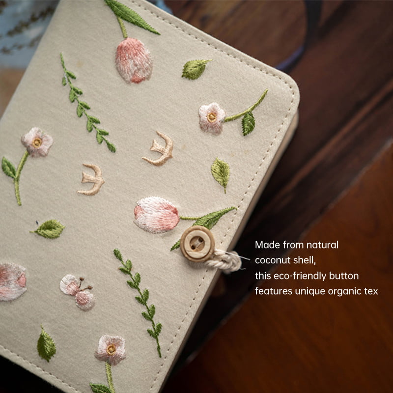 Carnet en tissu, journal brodé rétro | Couverture tulipe, feuilles mobiles et reliure à fil | Journal en tissu vintage