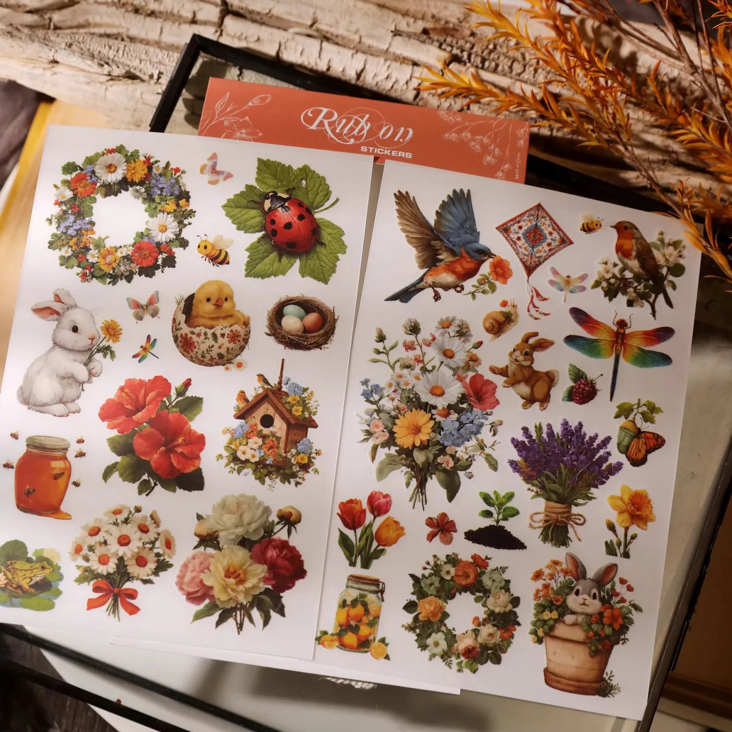 Autocollants printaniers vintage à frotter | Colibri, coccinelle et fleurs